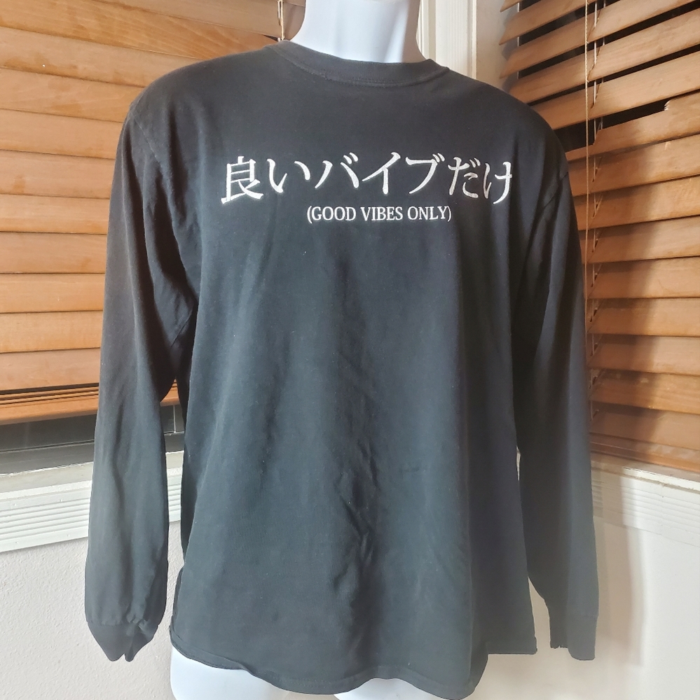 Good Vibes Only Long Sleeve Shirt Size M